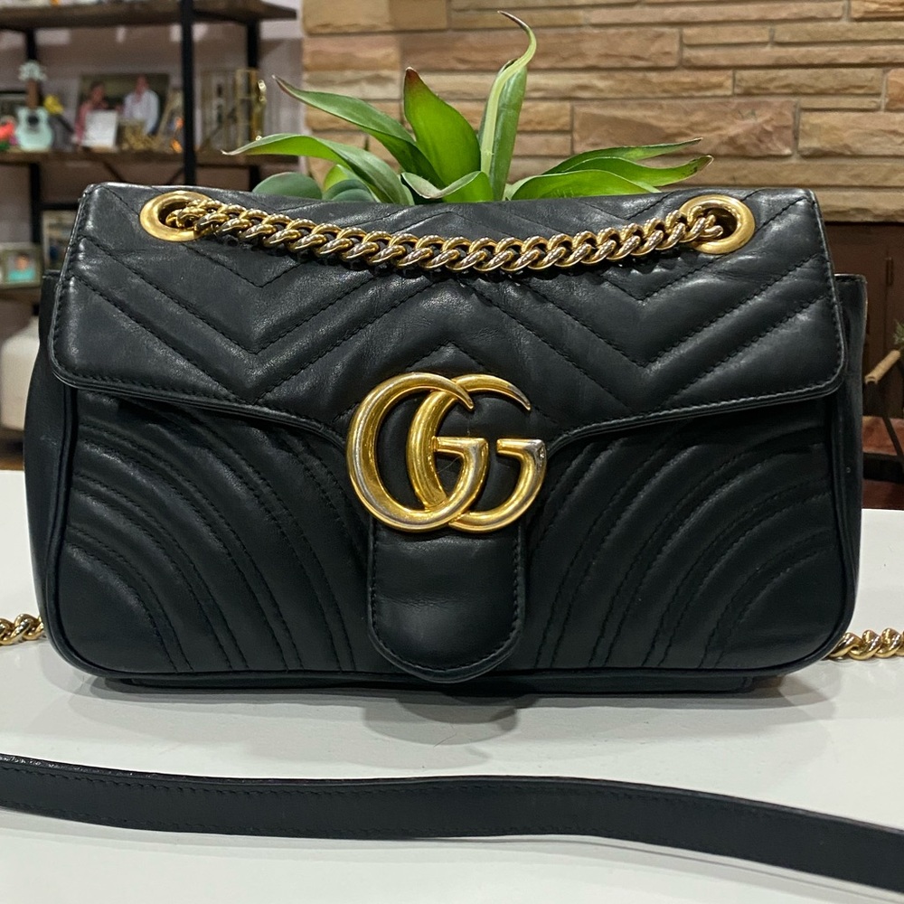 ❤️authentic gucci - image 1